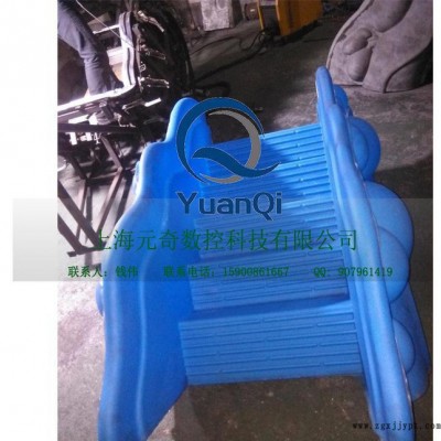 專業制造滾塑模具和滾塑產品加工  扶梯