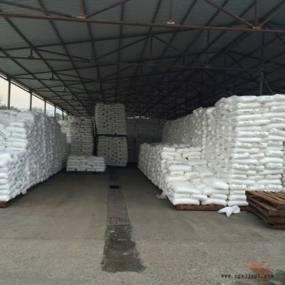 聚乙烯 5200B  溶質0.35, 密度0.960 用于容器，大型玩具，漂浮物