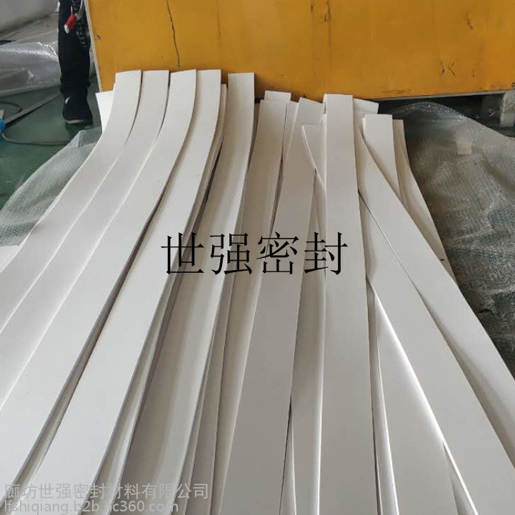 “聚乙烯四氟板”