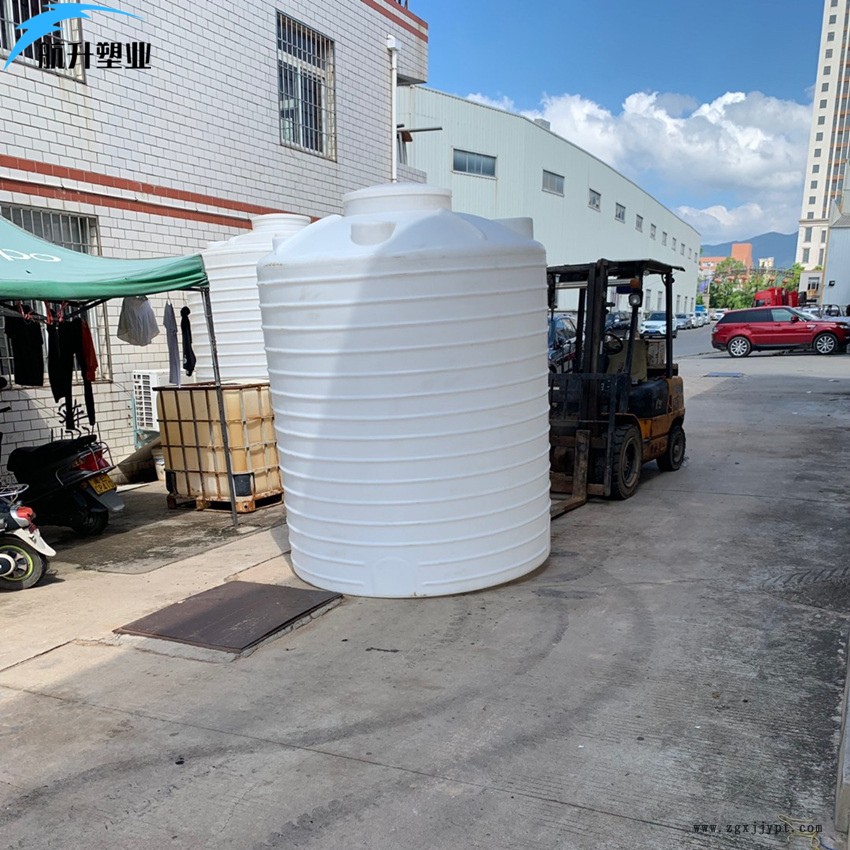 供應萍鄉5噸儲水桶廠家直銷堿水5噸儲水桶