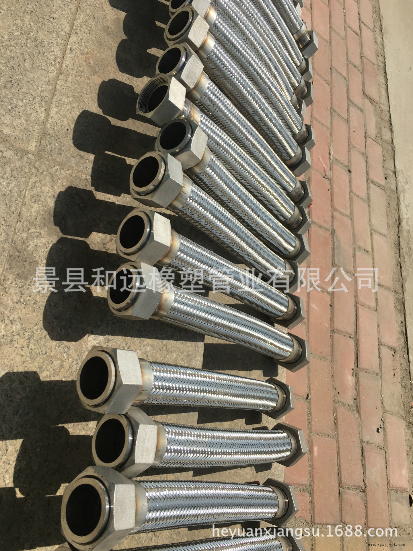 廠家定做耐高溫耐腐蝕金屬軟管金屬波紋補償器  型號齊全示例圖2