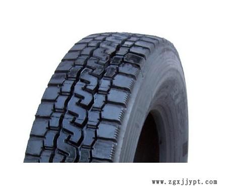 新聞:巴音收割機車輪胎廠家直銷