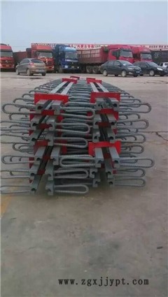 新聞：廣西桂林人行橫道伸縮縫廠家現場施工