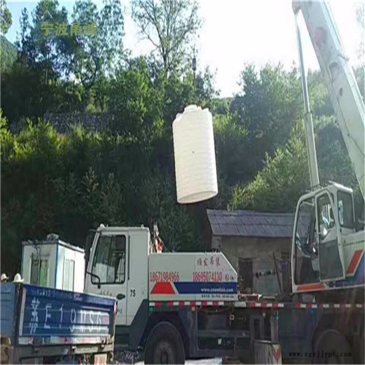 甬誠(chéng)5噸加強(qiáng)水塔 6立方紡織印染塑料水塔 絮凝劑儲(chǔ)存加厚塑膠容器