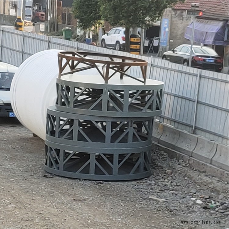 定做30噸中空錐底容器 定制尖底水塔尺寸 批發(fā)錐形化工級原料儲罐