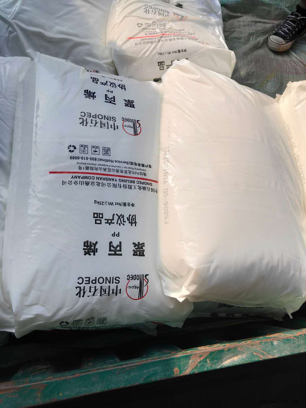 廠家出售SBS4402道改料    SBST171  長期供應