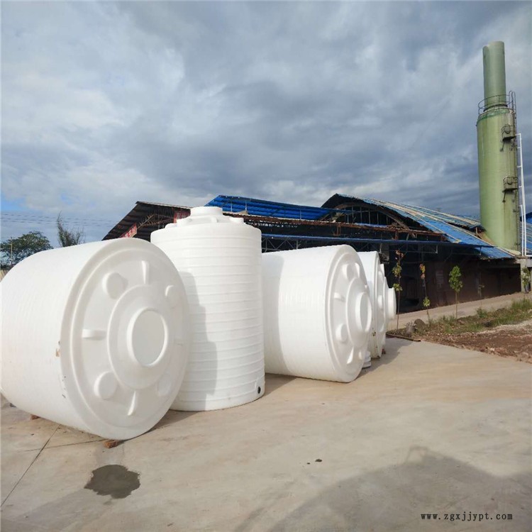 重慶秀山10噸20噸30噸PE儲(chǔ)罐 防腐塑料罐批發(fā)