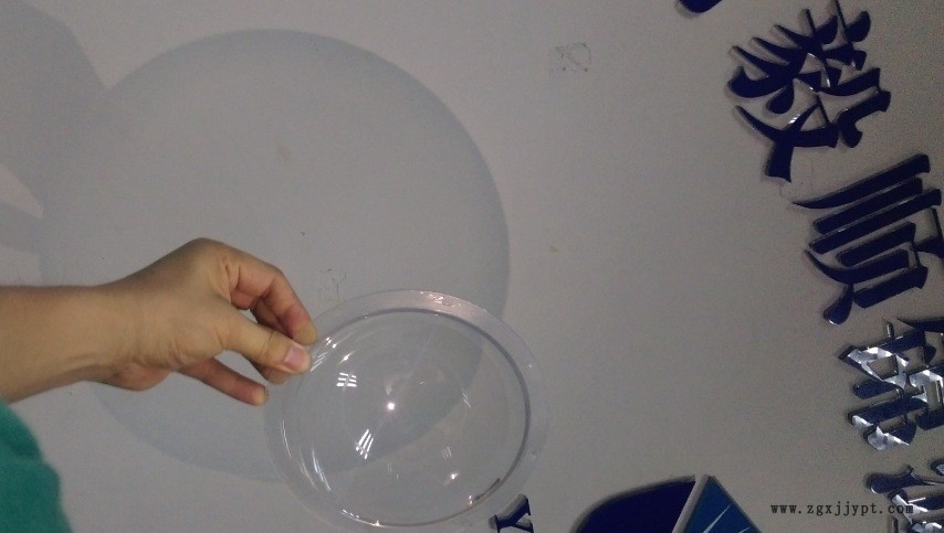 光學透明鏡片模具拋光效果比較-合格