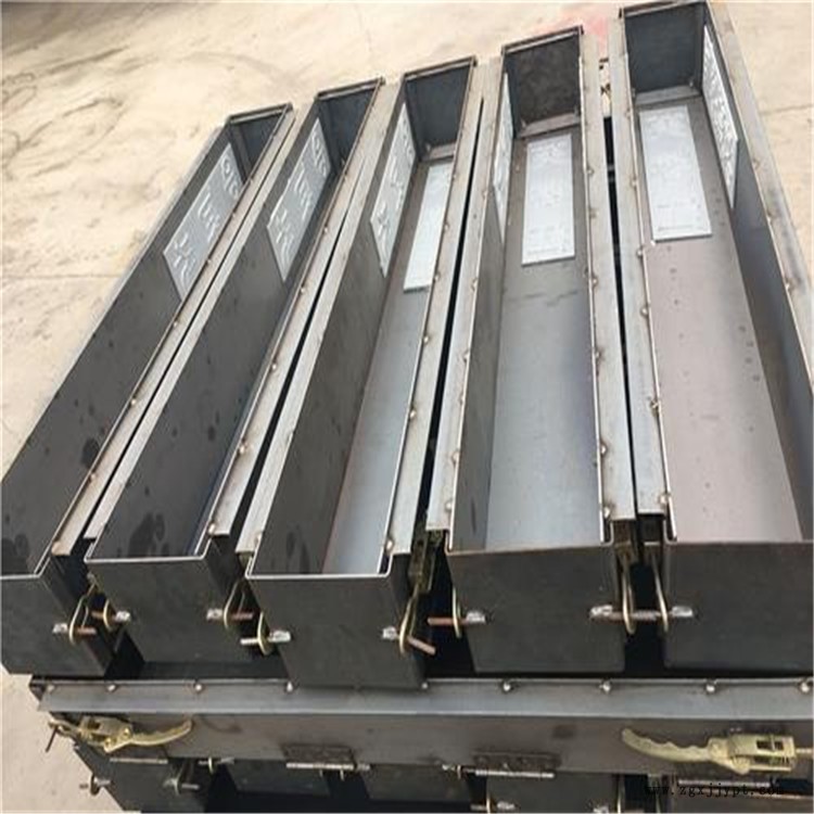 翰軒模具 標志樁塑料模具 批發(fā)公路標志樁模具 廠家直銷