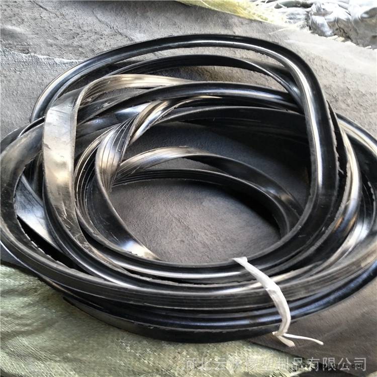 圓形水泥管膠圈 抗老化水泥管密封圈 排水管道密封圈價(jià)格