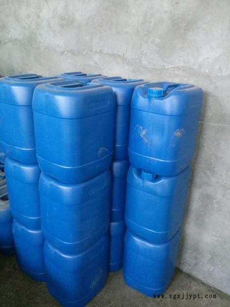 01010583.jpg 8552208.jpg