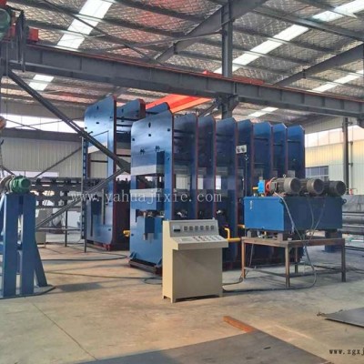 1900T輸送帶生產線