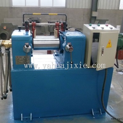 XK-160（6寸）實(shí)驗(yàn)室開放式煉膠機(jī)