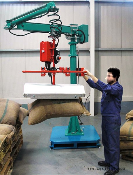 官方助力機械手專業(yè)團隊在線服務(wù)