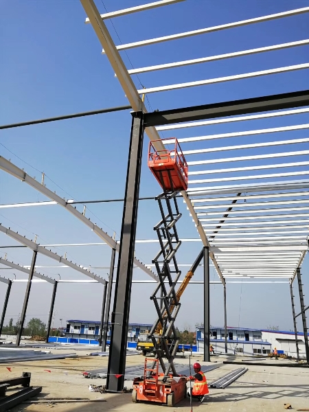 高空作業平臺.jpg